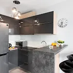 Waw Manhattan Apartmán *
